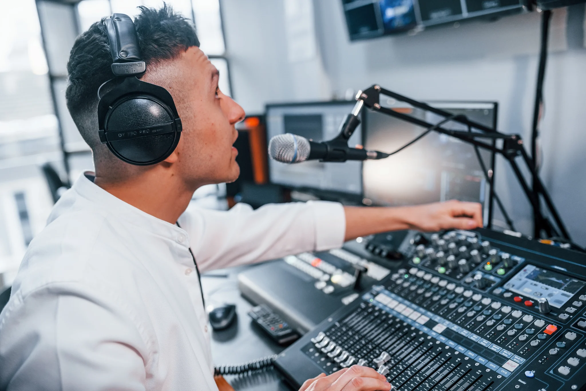 Torres Radio