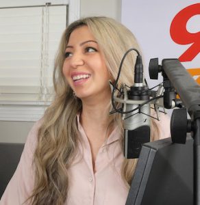 Picture of Elle Volanis